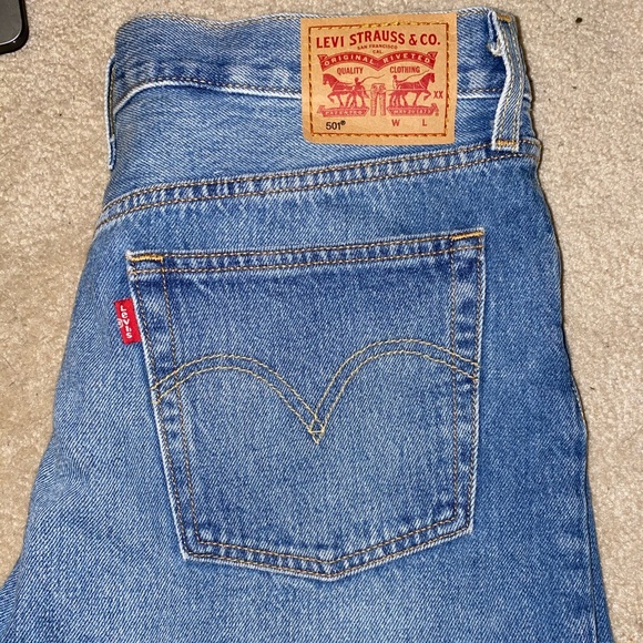 Levi 501 shorts - Picture 1 of 4